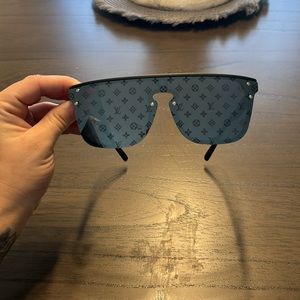 ✨✨✨LV sunglasses ✨✨✨